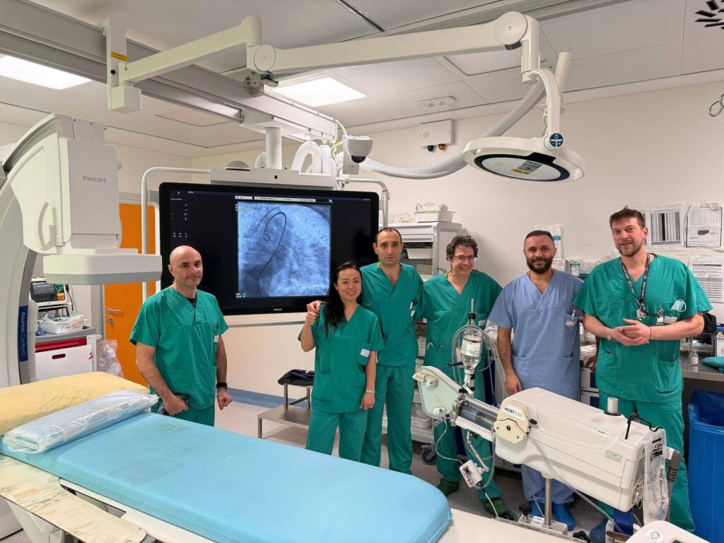 Médecine, à San Camillo Roma Tavi à Tavi dans Ultrarara Patient, «First World»