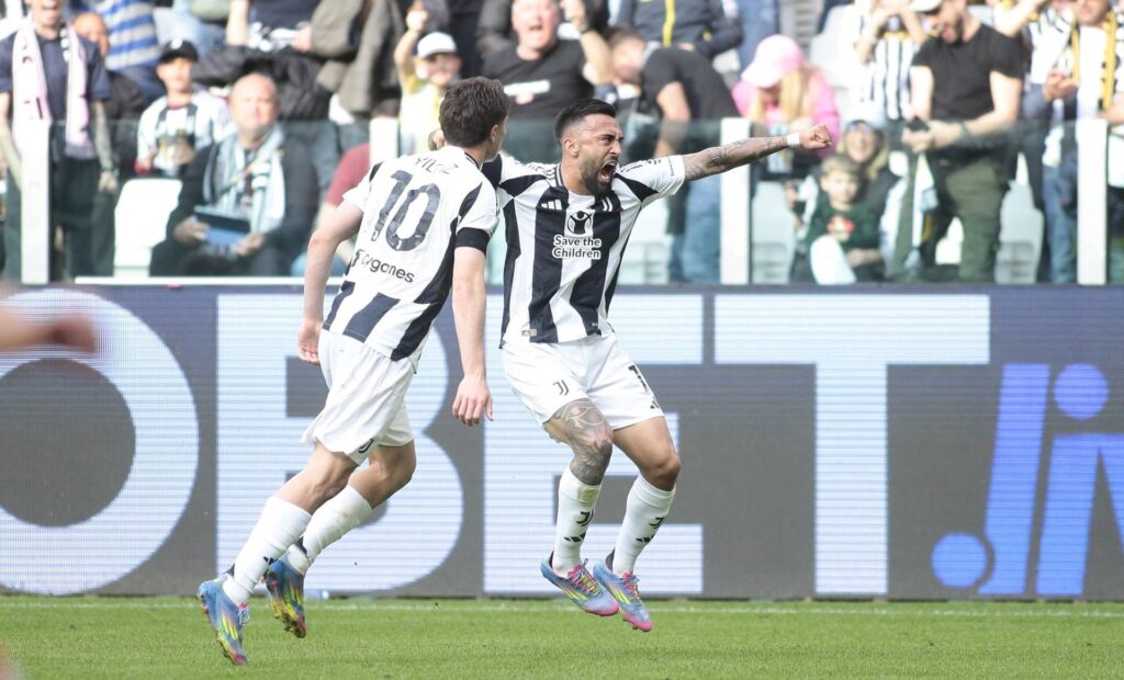 Monza Ko avec Gonzalez et Kolo Muani, Juve revient quatrième malgré le rouge à Yildiz