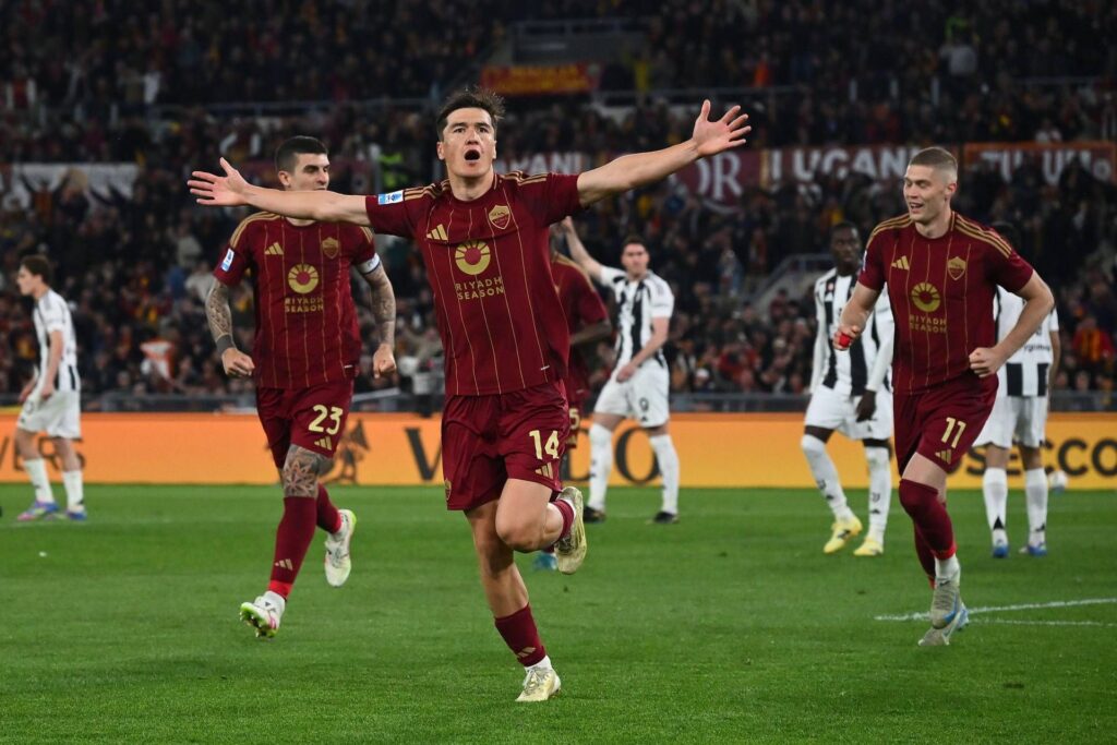 Rome-Juventus 1-1, Shomurodov répond à Locatelli