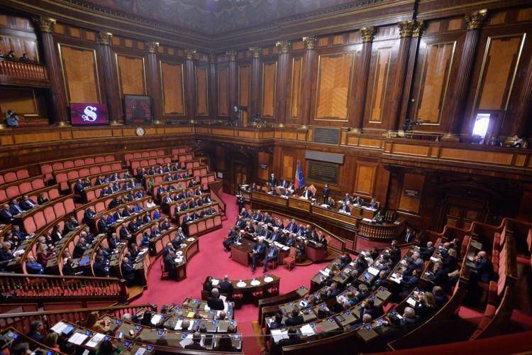 La loi sur l'épilepsie, le péché et les poux confirment "une attention constante au processus"