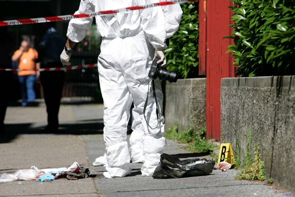 Pavia, tuée dans la cour de la maison: 25 ans arrêté