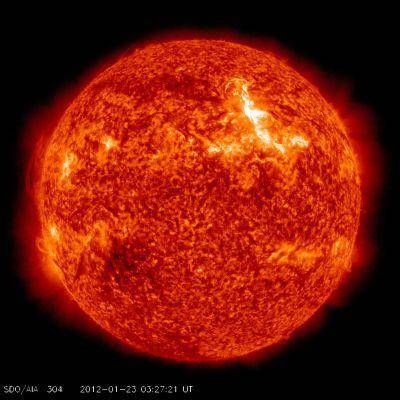Tempêtes solaires et effets sur l'homme, l'expert: "Pas de risques, mais l'attention reste élevée"