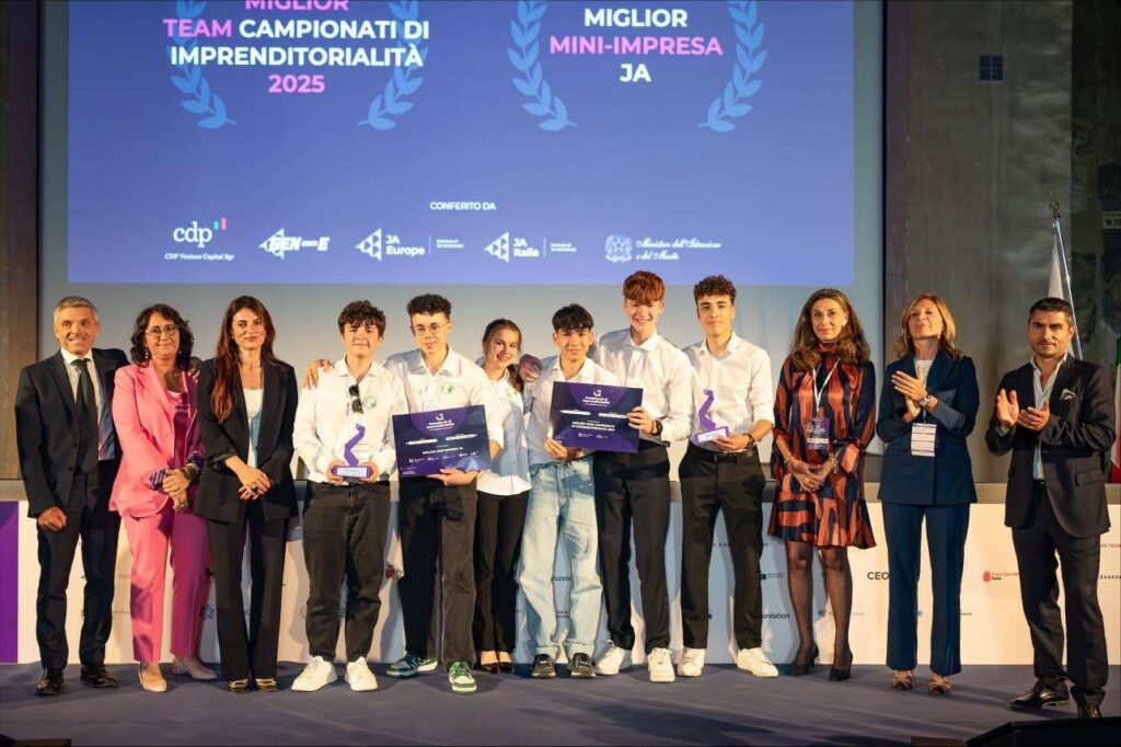 Companies, championnats entrepreneuriaux: Life Pet du «Leonard da Vinci» Liceo à Trento gagne