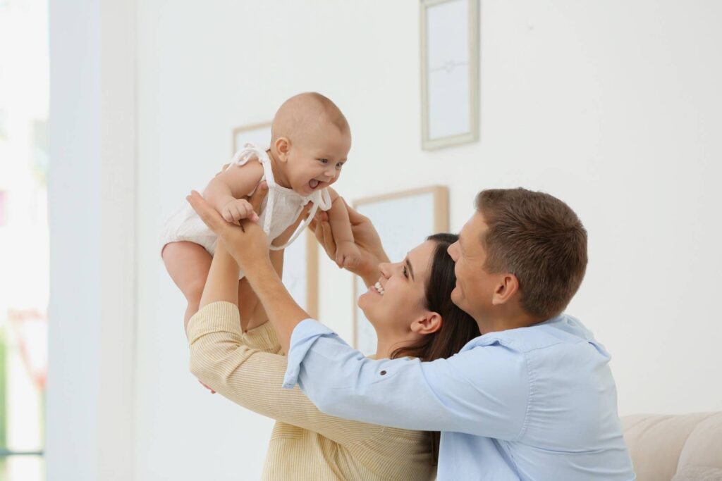Fertilisation, l'âge du père compte: s'il compte plus de 45 risques d'autres risques d'avortements et d'échec