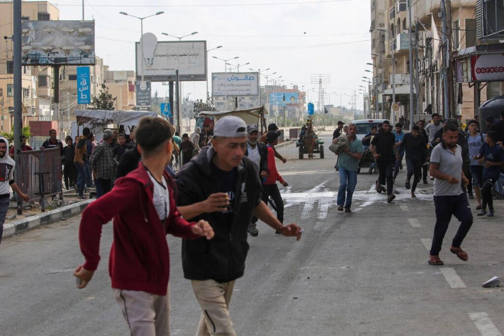 Gaza, Al Jazeera: "Still Shots pendant la distribution d'aide". IDF: "SICE vers des soupçons, loin des fichiers"