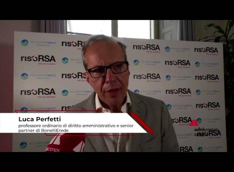 Les personnes âgées: avocat parfait, «sur la solution principale de la RSA est l'intervention législative»