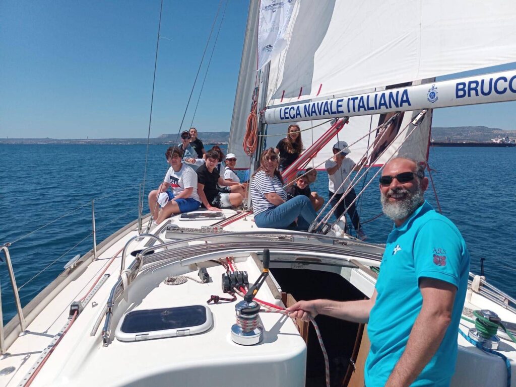 Naval League, Solidarity and Prevention Navigation revient en Sicile