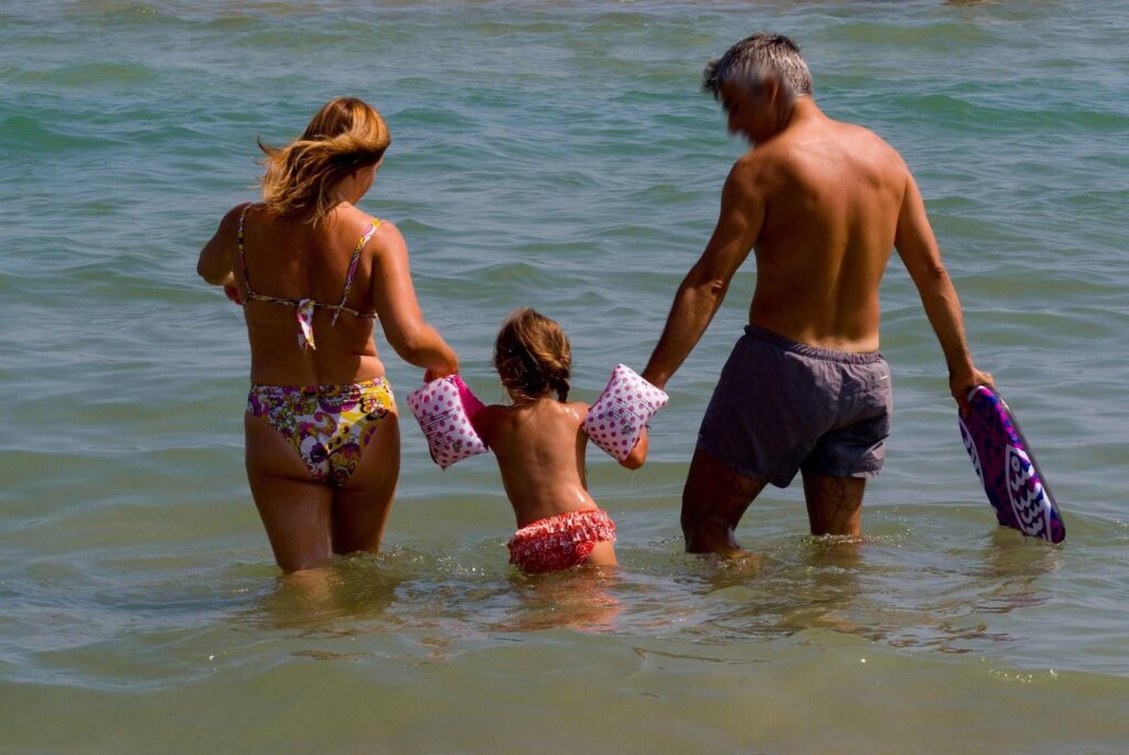 Psychologues: "Été précieux de l'été pour les parents et les enfants, les liens peuvent être renforcés"