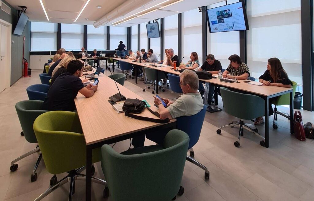 Santé, accord d'Aran-Mayor sur le renouvellement du contrat: augmente jusqu'à 172 euros par mois