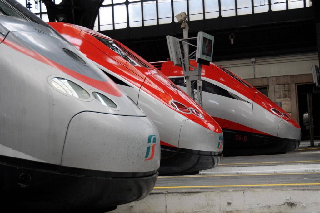 Trains, ralentissement sur les Roms-napoli: retarde jusqu'à 4 heures