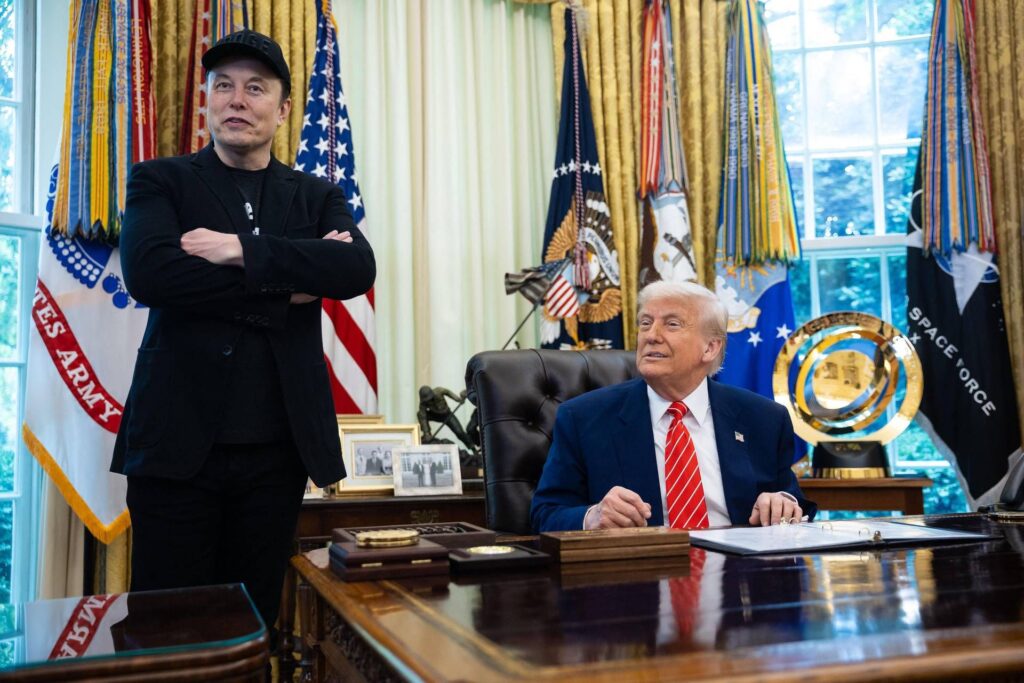 Trump-Musk, le choc arrive dans l'espace: la NASA et le Pentagone en alerte