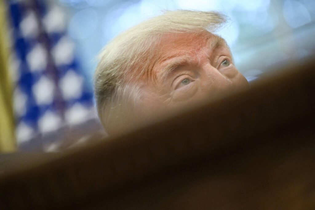 Trump: "disposé à révoquer les sanctions en Iran". Téhéran nie avoir menacé les inspecteurs de l'AIEA