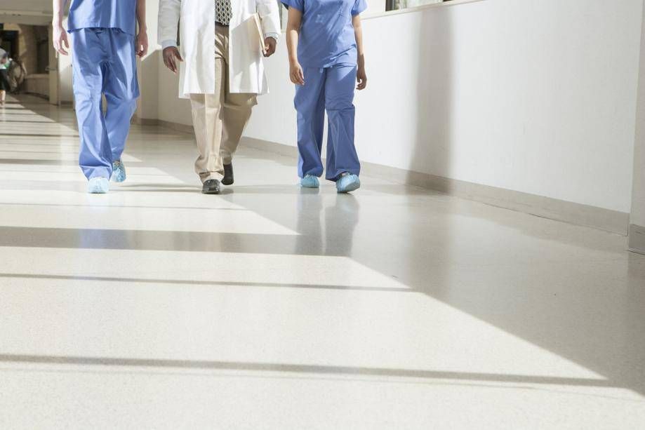 Vacances non appréciées, rémunération maxi de 140 000 euros pour 2 gestionnaires médicaux
