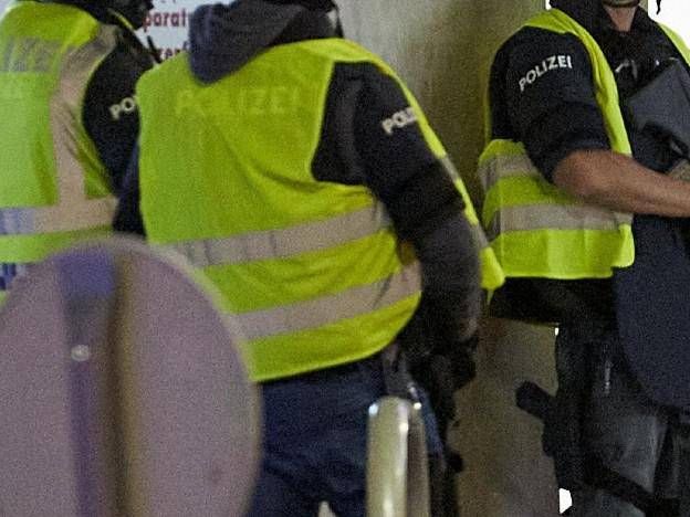 Vienne, est décédée l'hôtesse de Palerme précipitée du troisième étage