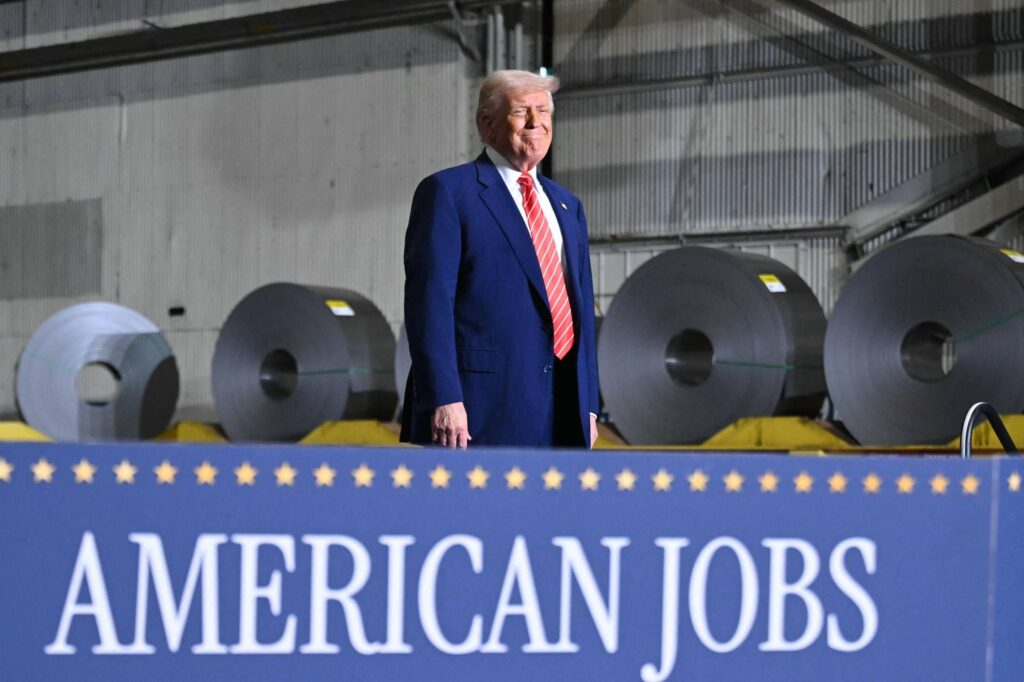 Les fonctions de Trump à 30%, pour les dommages en Italie jusqu'à 35 milliards: Sud plus affecté