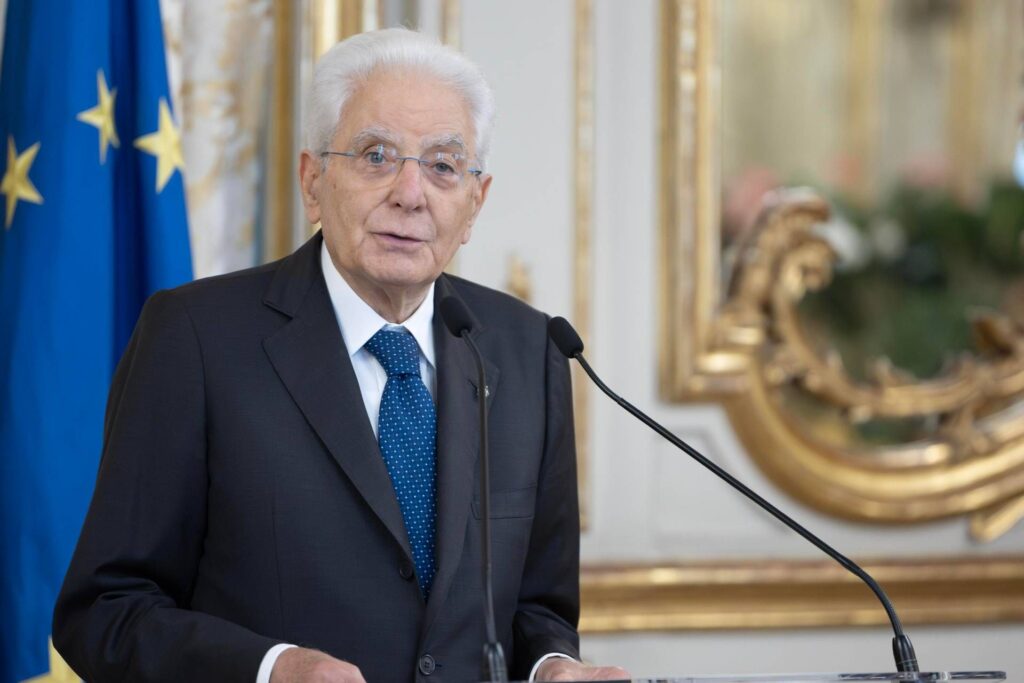 Prisons, Mattarella: "Conditions inquiétantes, surpeuplement non durable"