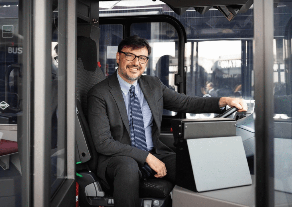 Rome à 30 par heure, mille routes limitées et plus de caméras de vitesse