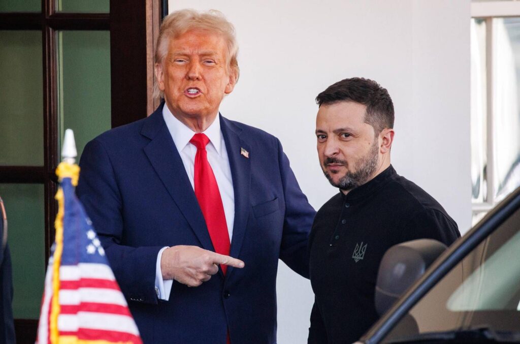 Ukraine, FT: "Trump a encouragé Zelensky à frapper plus profondément la Russie". Maison Blanche: "Il était seulement de la question"