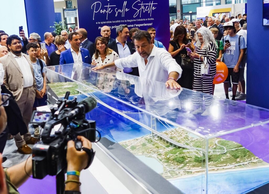 Bridge sur le détroit, approuvé le projet final: le feu vert de la cipesse