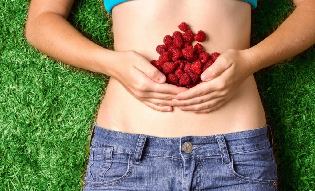Le nutritionniste: "en forme et sans stress après le retour? Le secret est de bien nourrir les bactéries de l'intestin"