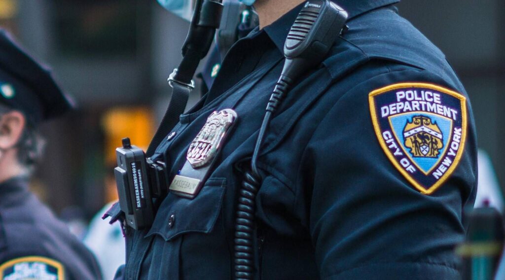 New York, un garçon de 17 ans ouvre le feu à Times Square: 3 blessés