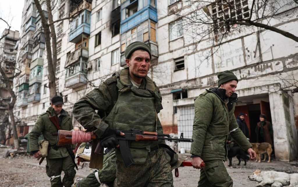 Ukraine, Plan de la Russie: Bases dans les régions occupées, Poutine ne s'arrête pas