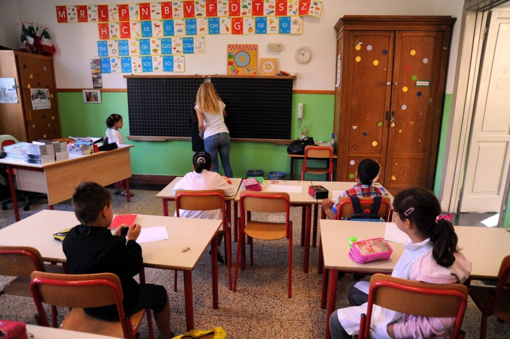DÉCALLOGUE ÉCOLE, PÉDIATRIQUE POUR UNE «SÉCURITÉ SANTÉ, SÉCURITÉ ET SÉRÉNITÉ»