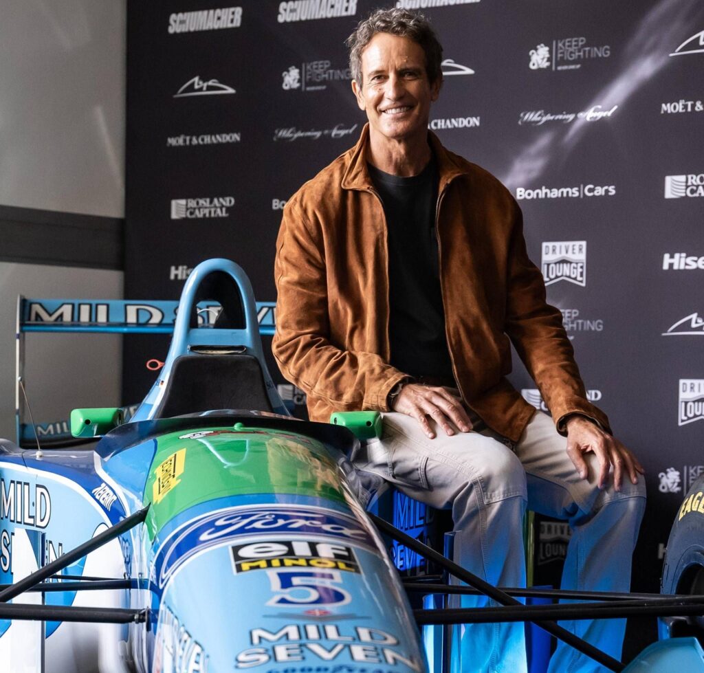 F1, A.Benetton et d'autres protagonistes du cirque dans le documentaire «Formule Benetton»