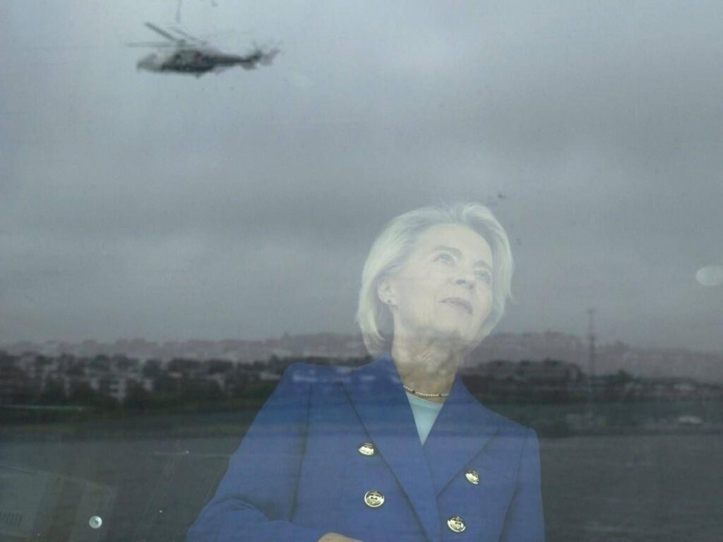 FT: "Interférence GPS contre l'avion von der Leyen, suspecté de la Russie". Peskov: "Moscou n'a rien à voir avec ça"