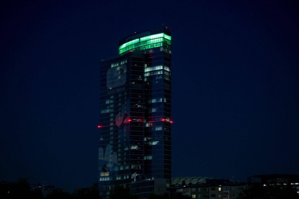 Maladies rares, Aisla: "en Lombardie une nuit de lumière pour le SLA Day"