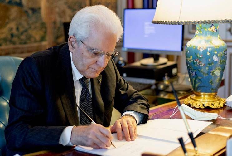 Mattarella accorde une grâce à quatre personnes: qui ils sont