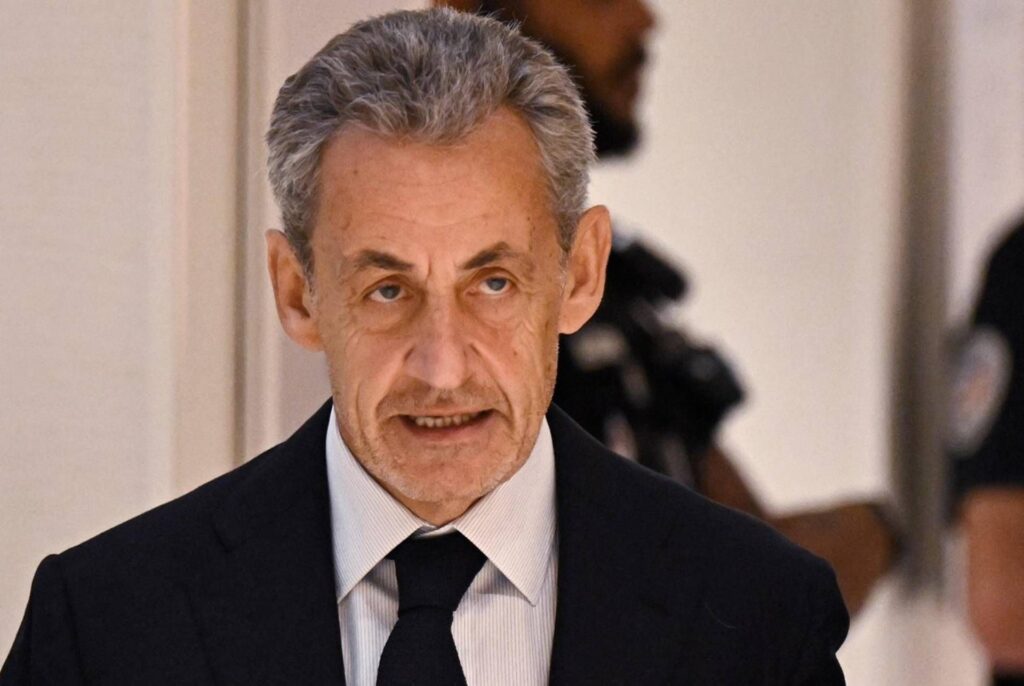 Sarkozy coupable d'association pénale, l'ancien président français ira en prison