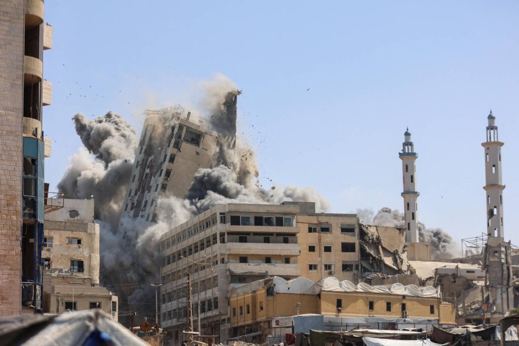 Tank Israël à Gaza City, Netanyahu: "Intense Terre Operation". Commission indépendante de l'ONU: "Dans le génocide de Corso"