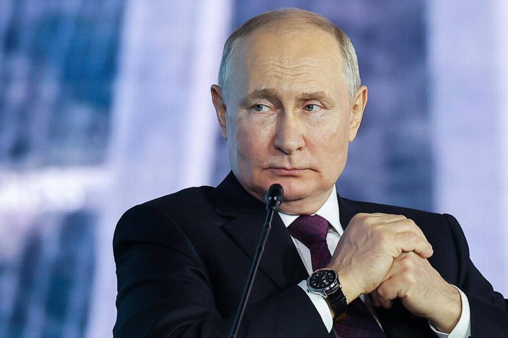 Ukraine, Zelensky: "Envoi possible des milliers de soldats occidentaux". Poutine: "Ils seraient ciblés"