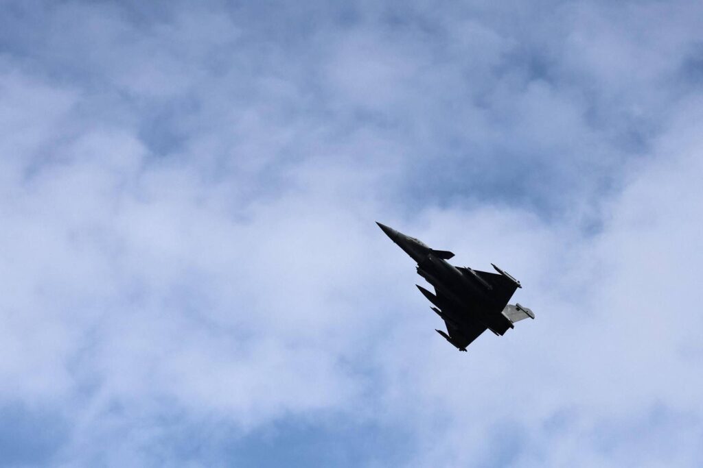 Ukraine, la Russie attaque près de la frontière: la Pologne fait la chasse