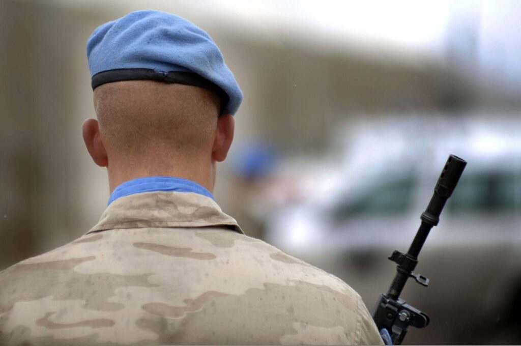 UniFil: "IDF Attaque contre les casques bleus au Liban". Protestes contre Netanyahu à Jérusalem