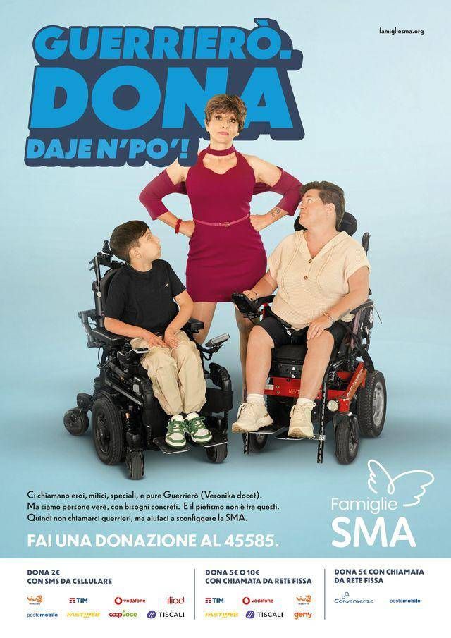 Veronika-Lucia Ocone vend 'Guerrieò', la campagne irrévérencieuse des familles SMA