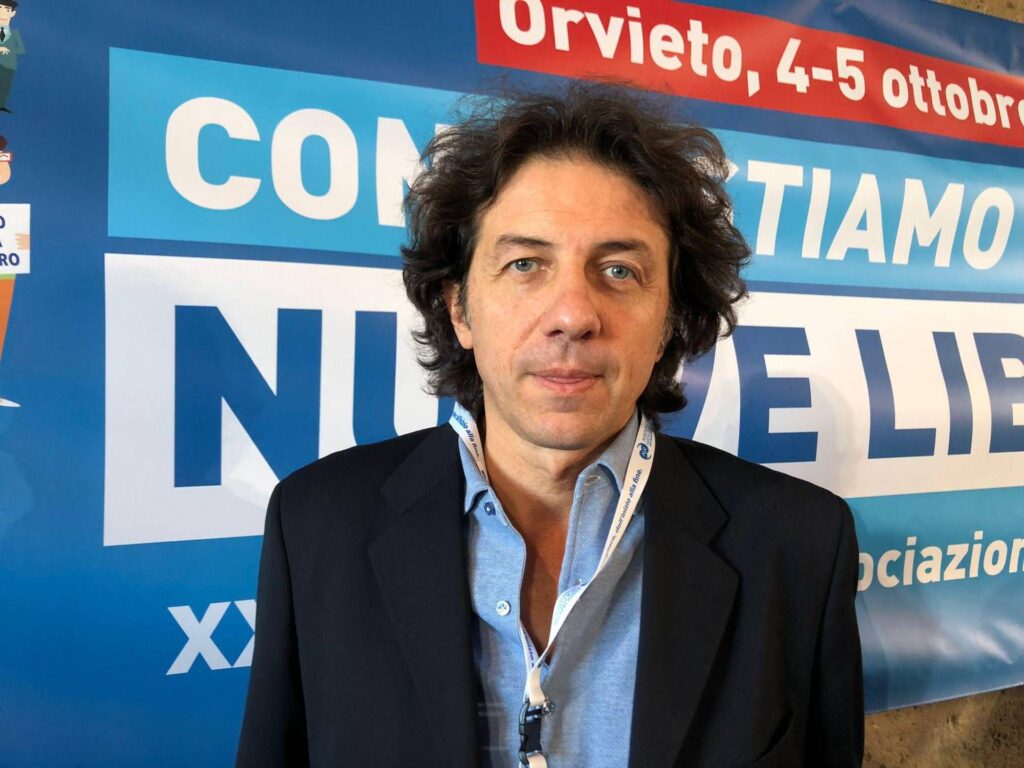 Fin de vie, Cappato (ass. Luca Coscioni): "Aide médicale en droit à la mort volontaire reconnue à 16 personnes"
