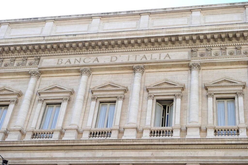 Manœuvre, Banque d'Italie : "La couverture est certaine, limitez les interventions temporaires"