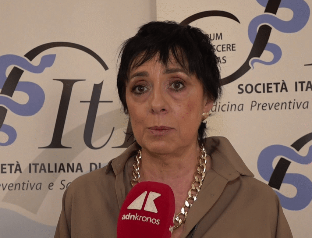 Vaccins, Siliquini (Sites) : "Un investissement dans la santé publique des personnes âgées et fragiles"