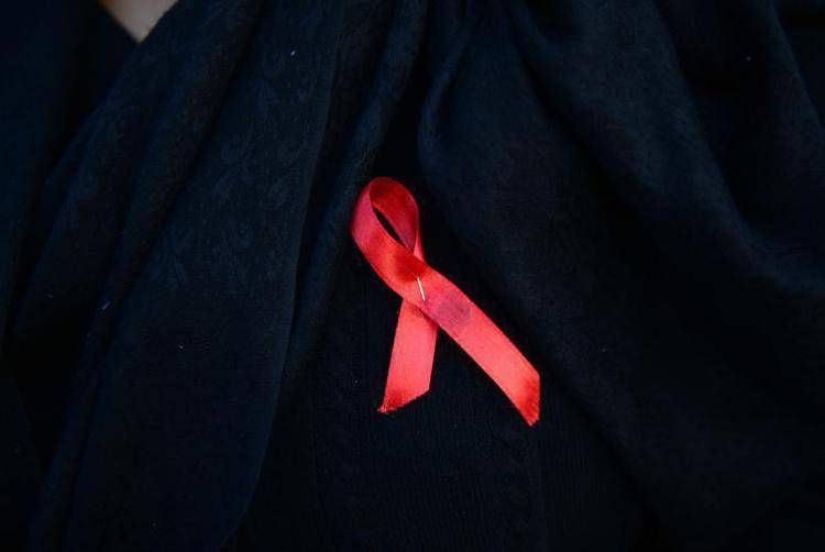 Donner la parole aux personnes vivant avec le VIH : lancement de la campagne « À vous de choisir »