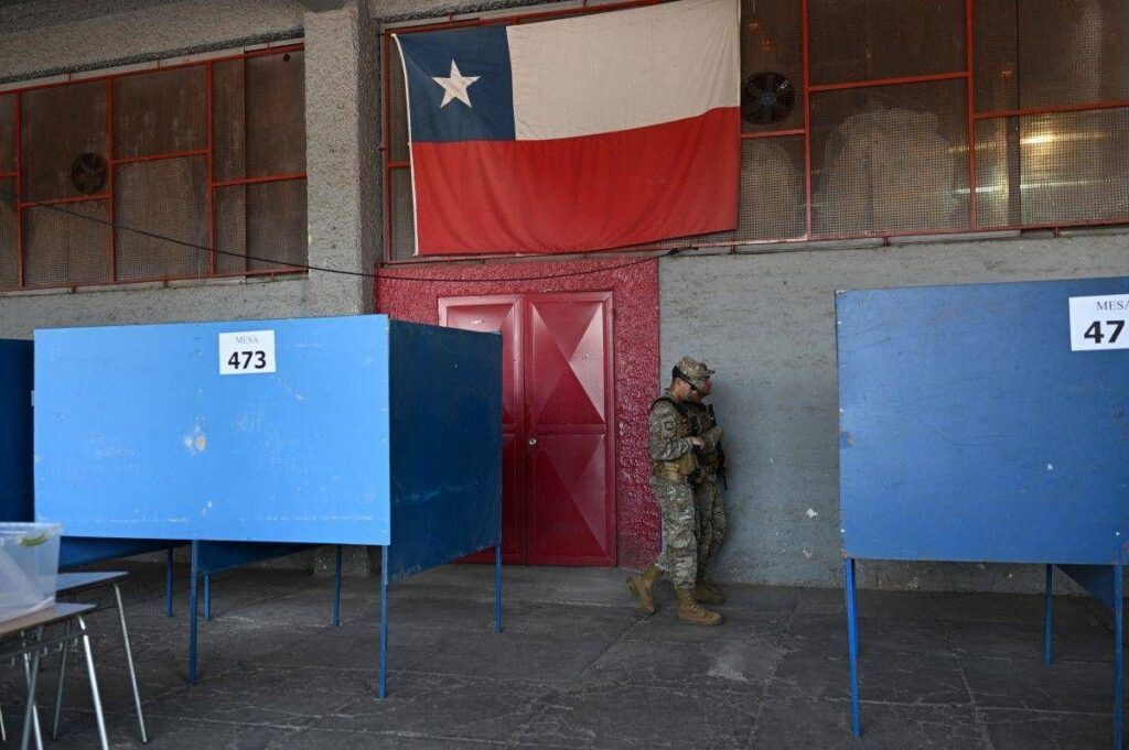 Élections présidentielles au Chili, les bureaux de vote s'ouvrent aujourd'hui : candidats et pronostics