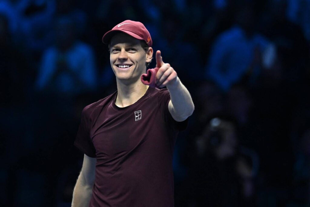 Finales ATP, Sinner fait trois sur trois et bat également Shelton. De Minaur est en demi-finale