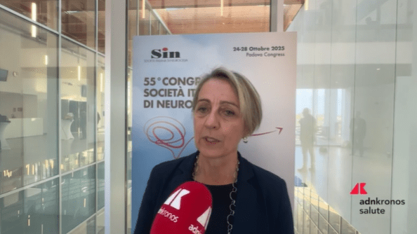 Migraine, neurologue Tassorelli : "6 nouveaux médicaments disponibles pour la prévention"
