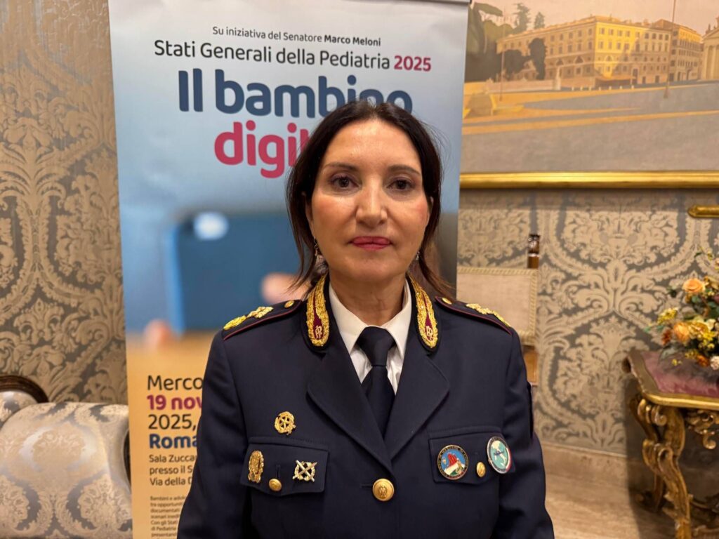 Police d'État : « L'utilisation précoce des smartphones expose les enfants à des délits et des agressions »