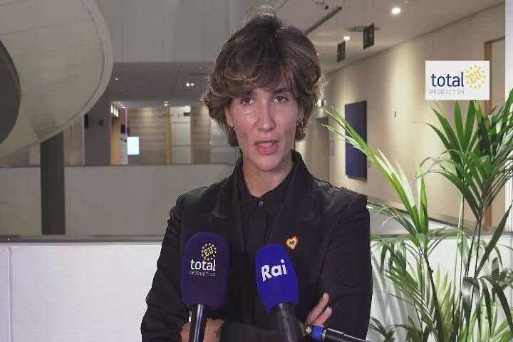 Solange Fugger : "En médecine, il faut du courage et de la détermination, mais l'écart entre les sexes peut être comblé par l'éducation" - Vidéo