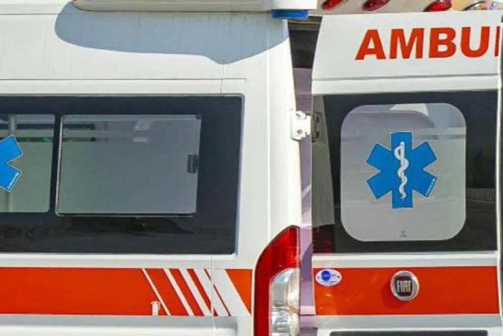 Turin, nouveau-né né dans les toilettes : elle est hospitalisée en soins intensifs