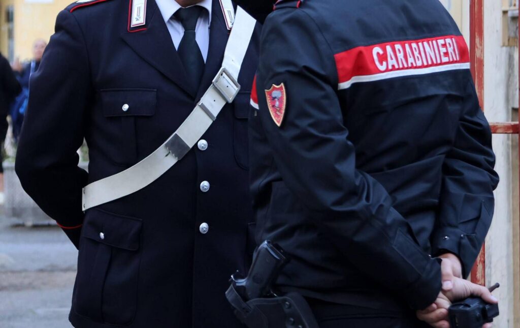 Turin, un invalide de 15 ans kidnappé et torturé pendant des heures la nuit d'Halloween