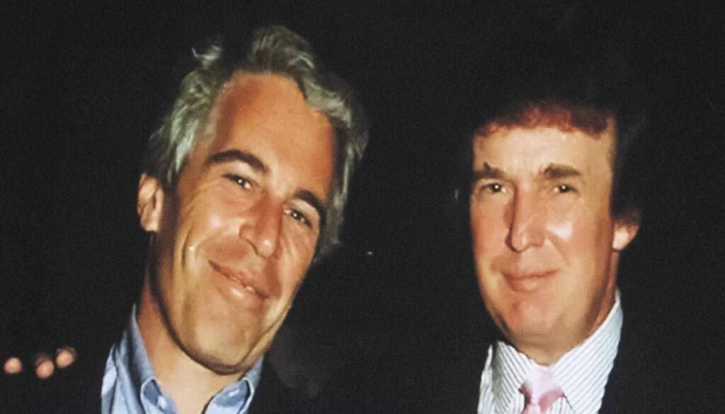 USA, publication des emails d'Epstein : "Trump a passé des heures chez moi" avec une des victimes