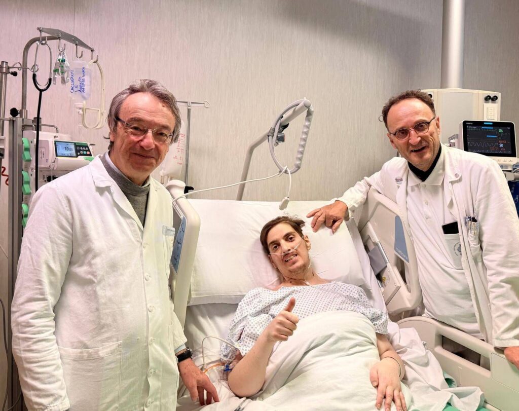 Une greffe cœur-foie en bloc à Turin sauve un homme de 32 ans né avec des organes inversés « en miroir »